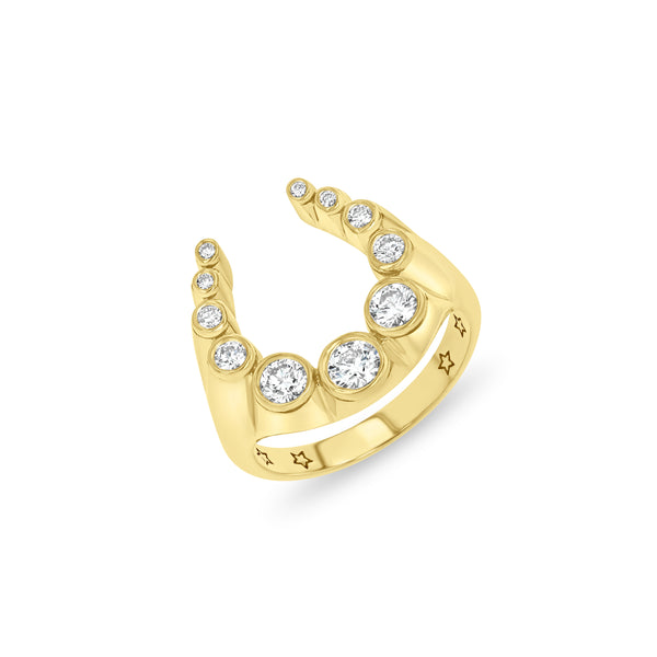 18k yellow gold horse shoe shaped ring with bezel set white diamonds